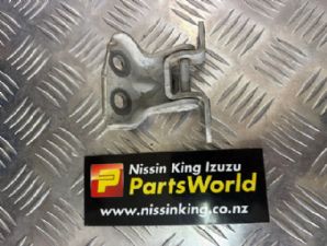 Nissan Caravan Homy E26L 2018-on RF Door Bottom Hinge