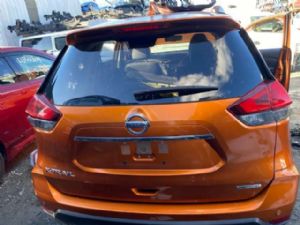 Nissan Xtrail T32 4WD 2013-2022 Tailgate Shell