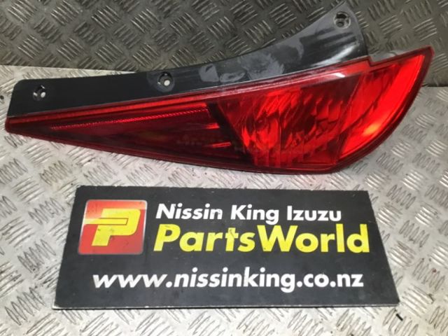 Nissan 350Z Z33 L Tail Light