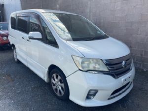 Nissan Serena C26 2010-2014