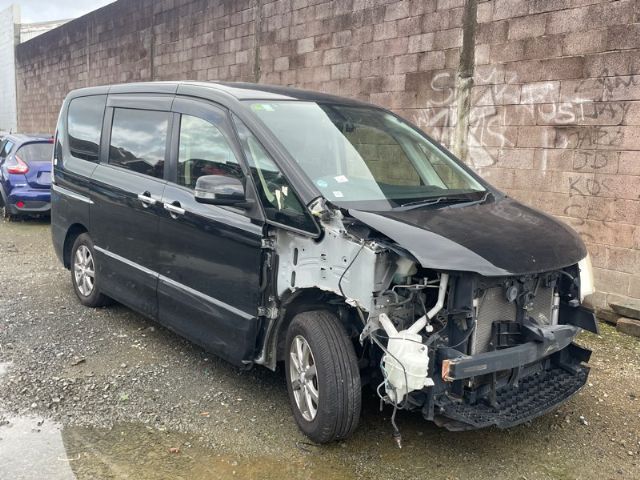 Nissan Serena C26 2010-2014