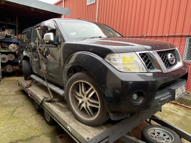 Nissan Navara D40 VSK 05/2010-2015
