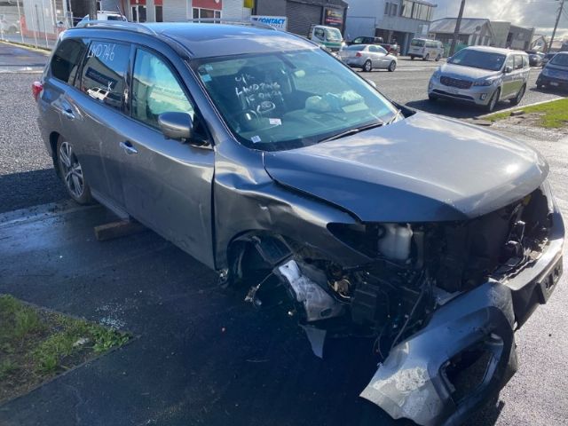 Nissan Pathfinder R52 2013-2017