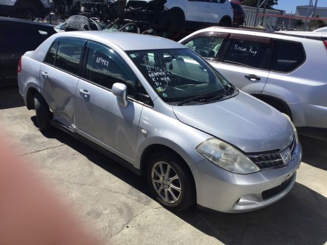 Nissan Tiida C11L 2008-2011