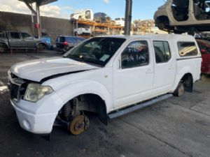 Nissan Navara D40 MNT 4WD 2010-2015