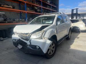 Isuzu MU-X UCS85 2012-2017