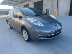 Nissan Leaf ZE0 2011-2016