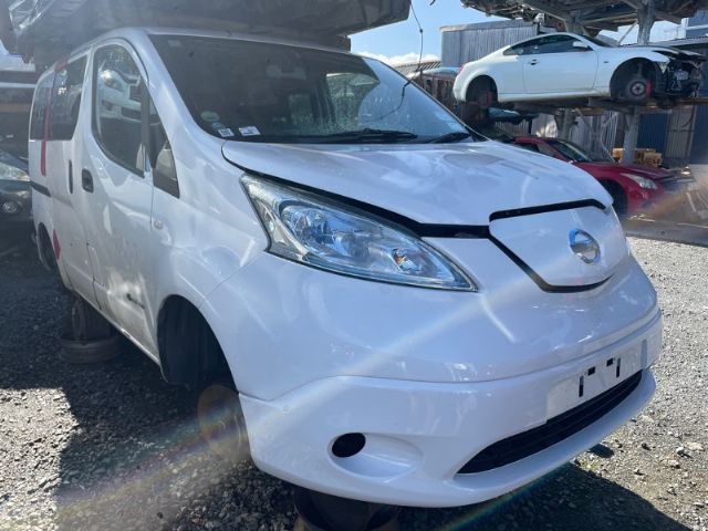 Nissan e-NV200 ME0 2014-2020
