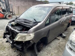 Nissan Serena C25 2005-2010